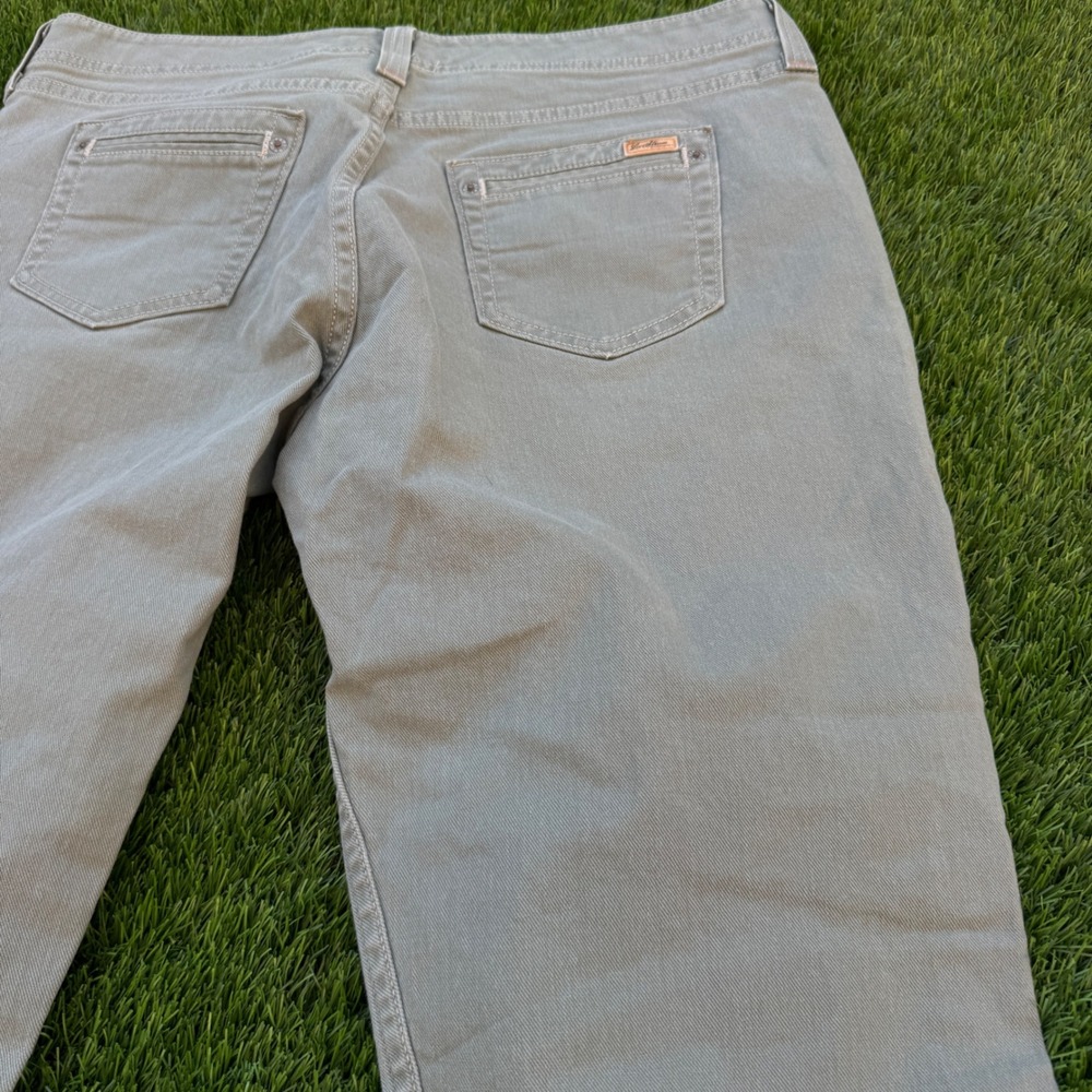 Signature Levi Strauss Womens 14 Green Stretch Capri Pants Gold Label